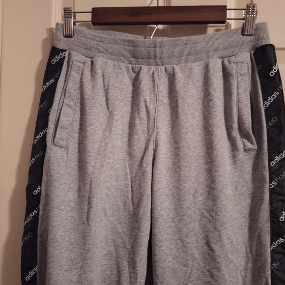 Adidas neo joggers size medium - Picture 3 of 5